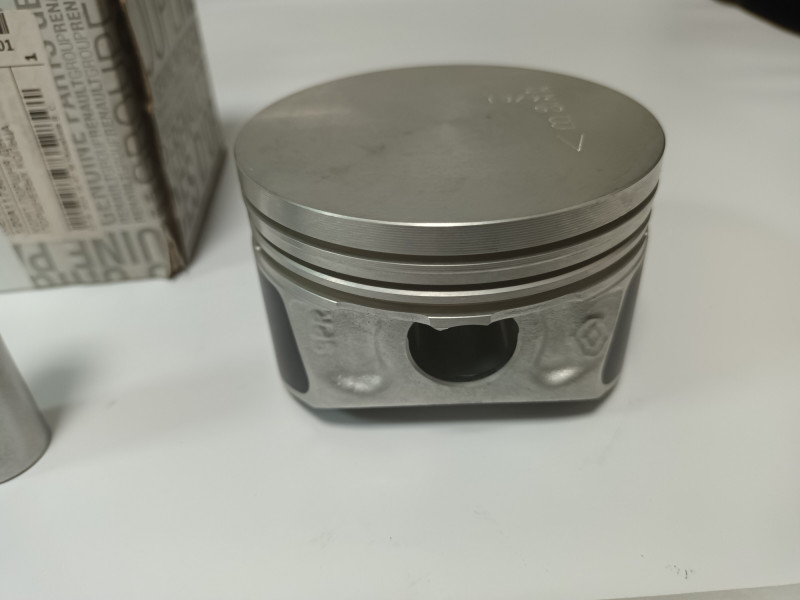 Поршень с кольцами и пальцем на двигатель 1.6 8V Original Поршень с кольцами и пальцем на двигатель 1.6 8V Original